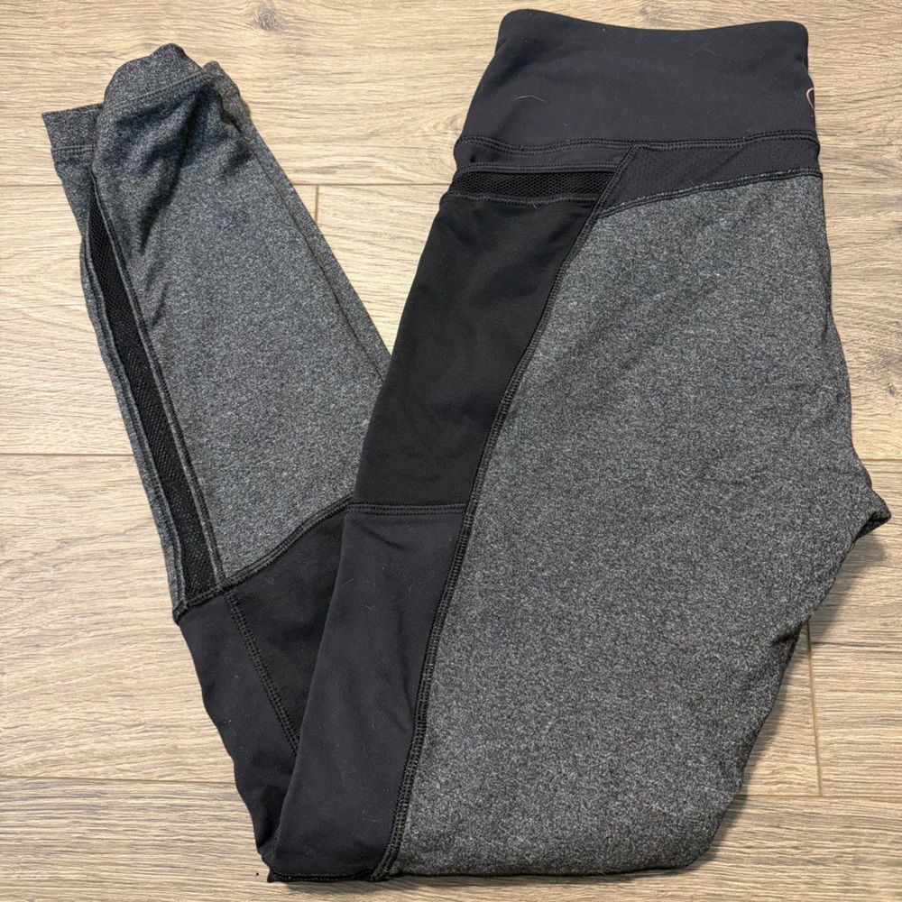 CALIA by Carrie Underwood Gray and Black Mesh Insert Leggings